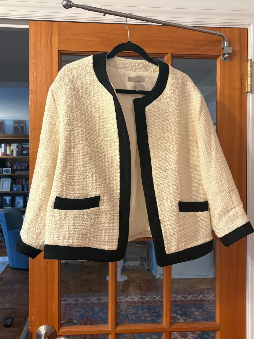 Elegant Cream Textured Jacket with Black Trim